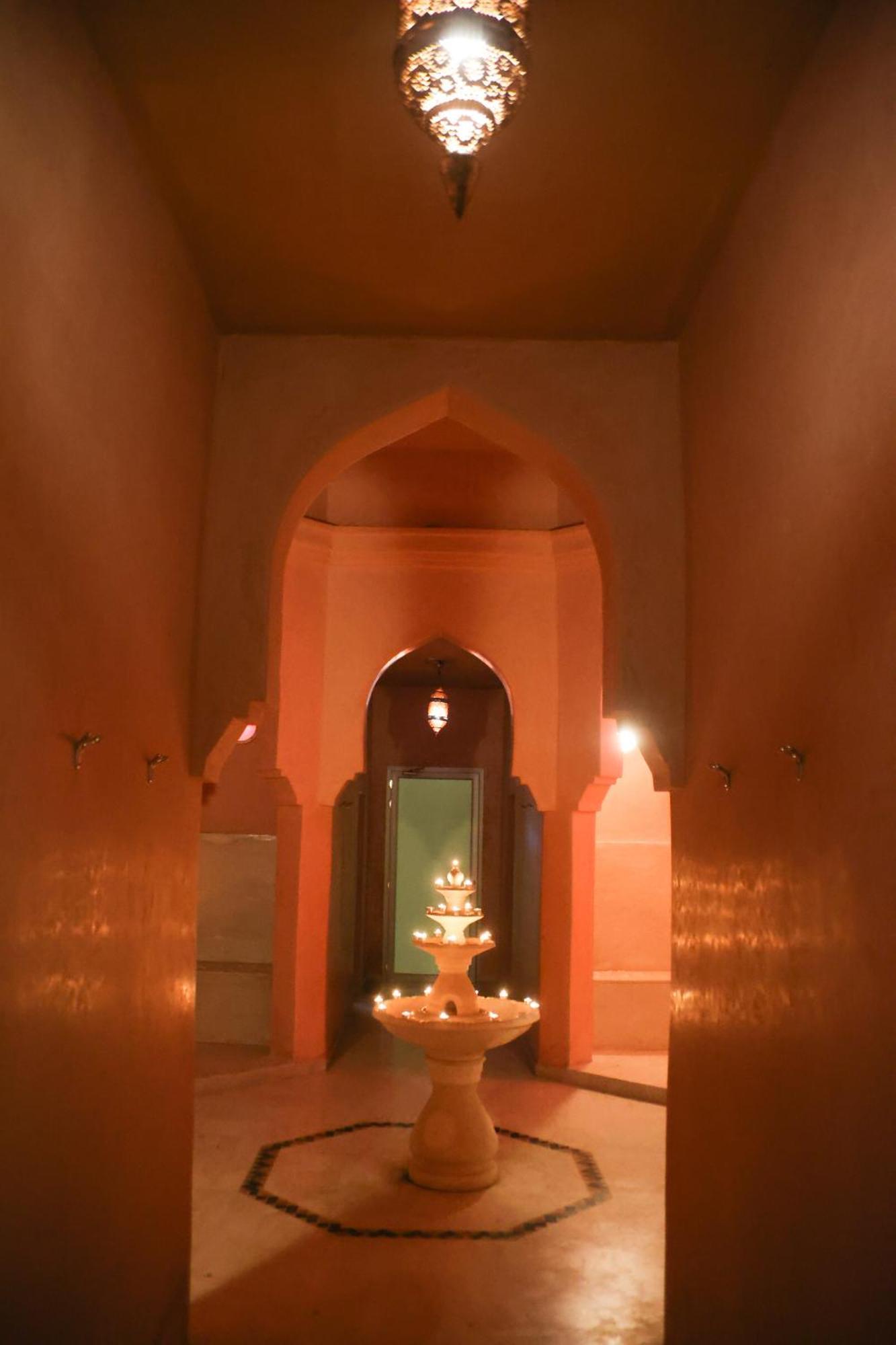 Hotel Prestige Agadir Boutique & Spa Exterior foto A hammam in Marrakech, Morocco